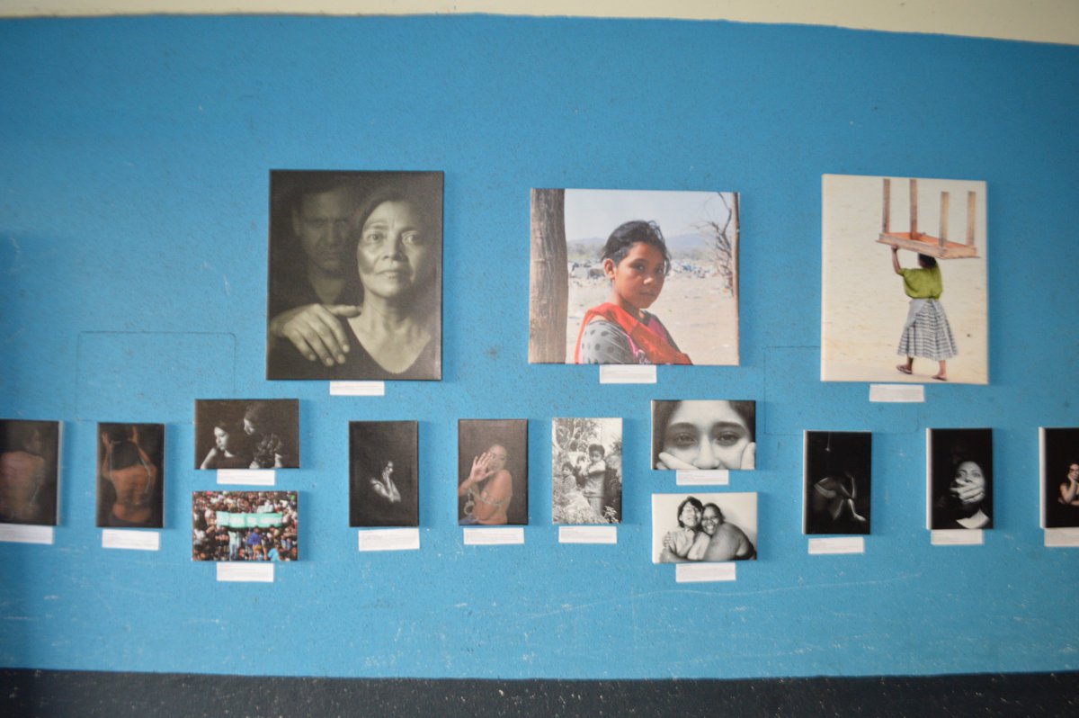 La Exposición #RetratoDignidad fue recibida por @DMMVillaNueva <a href="/MuniVillaNueva/">MuniVillaNueva</a> para promover a través del arte la eliminación de toda forma de violencia contra la mujer. #16DiasDeActivismo #NiUnaMenos #NiUnaMas #ViolenciaDeGenero