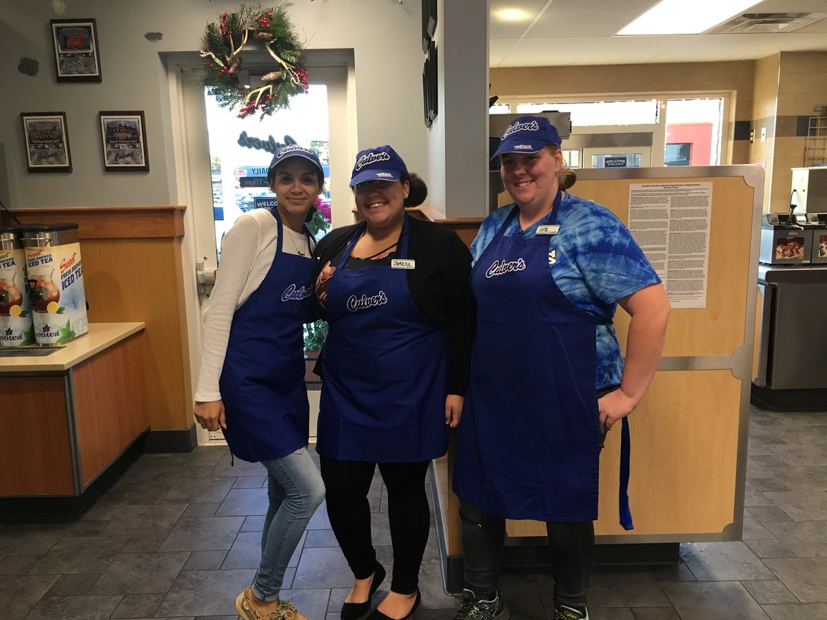 rhsclassof2k18's tweet photo. Come to Culver’s if you want Ridgewood Prom to go out with a bang 💥 🍔🍦 https://t.co/Pu2lCBUok1