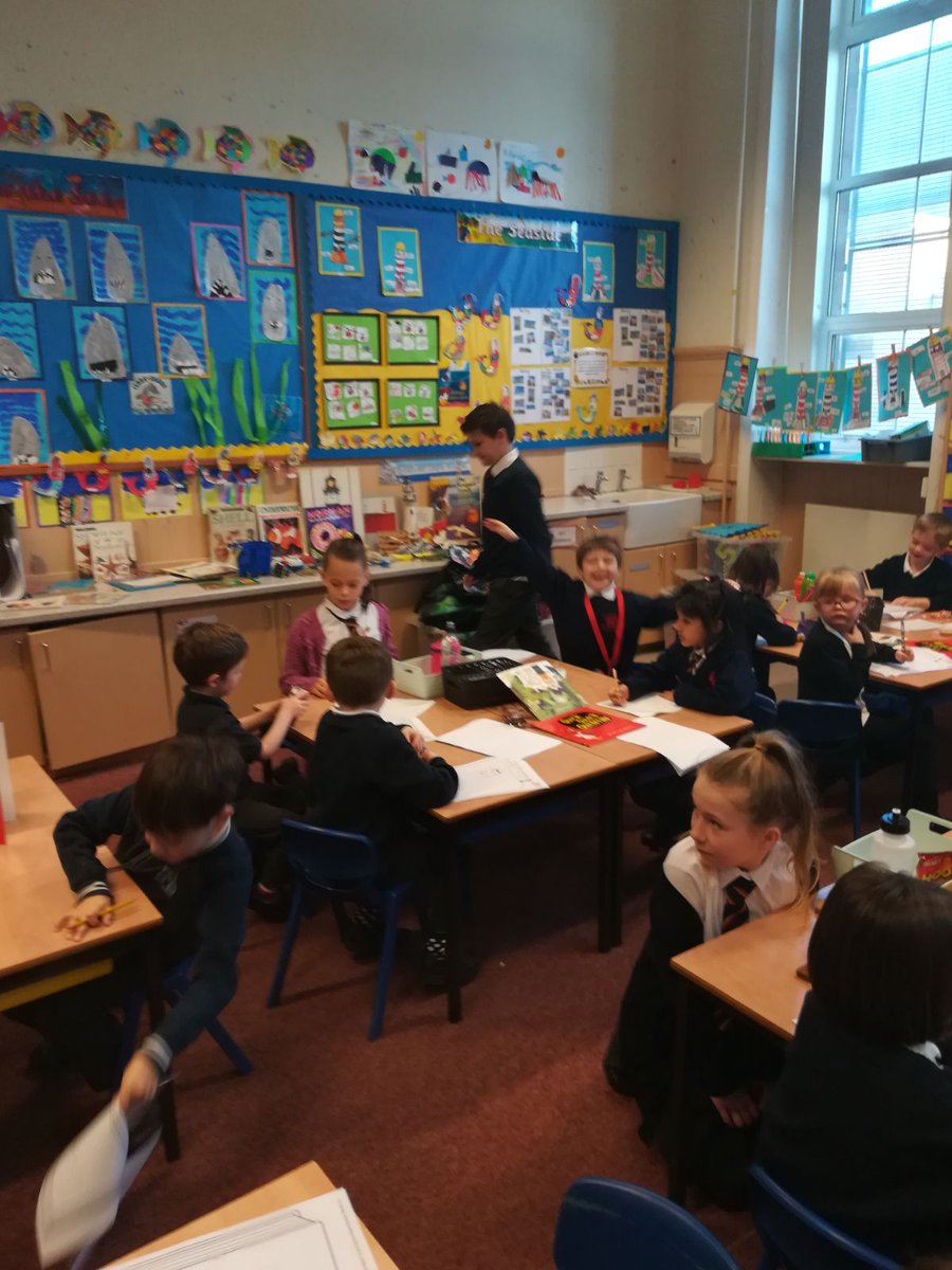 WBurghPrimary's tweet photo. Today we had a Book, a Biscuit and a Boogie to share what P2 and P3 have learned about their #ReadWriteCount books. #BookWeekScot #WillybugsReads  Parents and P7s came in to see what they'd been doing. https://t.co/Oom1ipd0r6