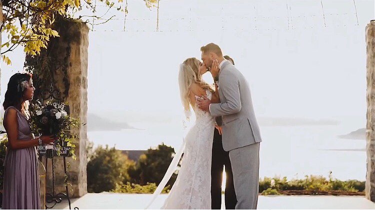 Is Allie DeBerry married? Is Allie DeBerry married?
