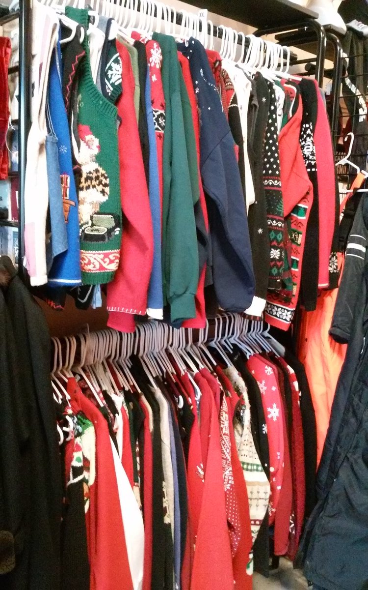 RandomGoods's tweet photo. Get your Christmas sweater at Random Goods! #ChristmasSweater #UglyChristmasSweater #RandomGoods https://t.co/fGXGppOTLK
