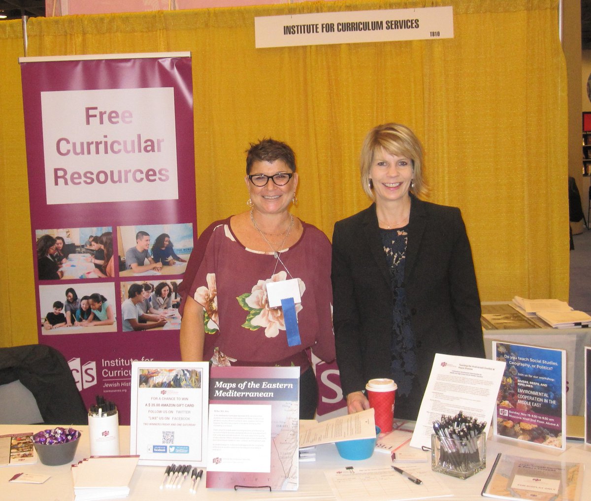 History4Now's tweet photo. Dr. Karla Suomala of ICS @History4Now with Program Coordinator Andye Daley at the #NCSS2017 Convention. We are so very thankful that we were able to connect with History and Social Studies teachers from all over the country. https://t.co/GzgKhe9PlY