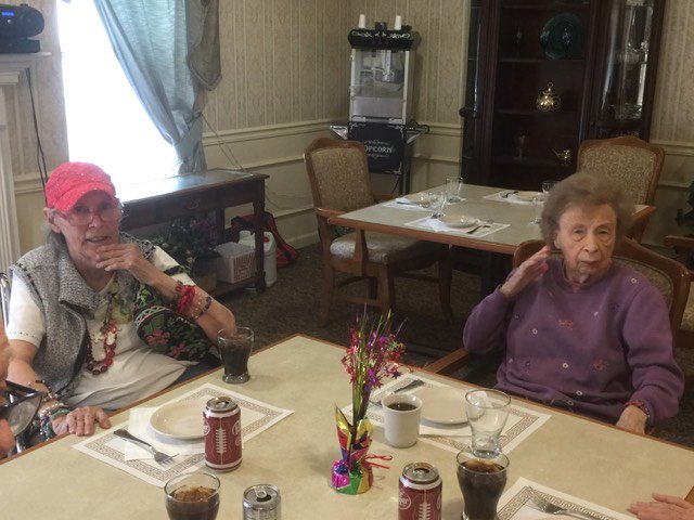 fountainviewLEC's tweet photo. Had a great time celebrating our November birthdays at Fountain View Manor! We celebrated our friends and had lots of fun and great fellowship! #FrontierCulture https://t.co/uQ64lovObT