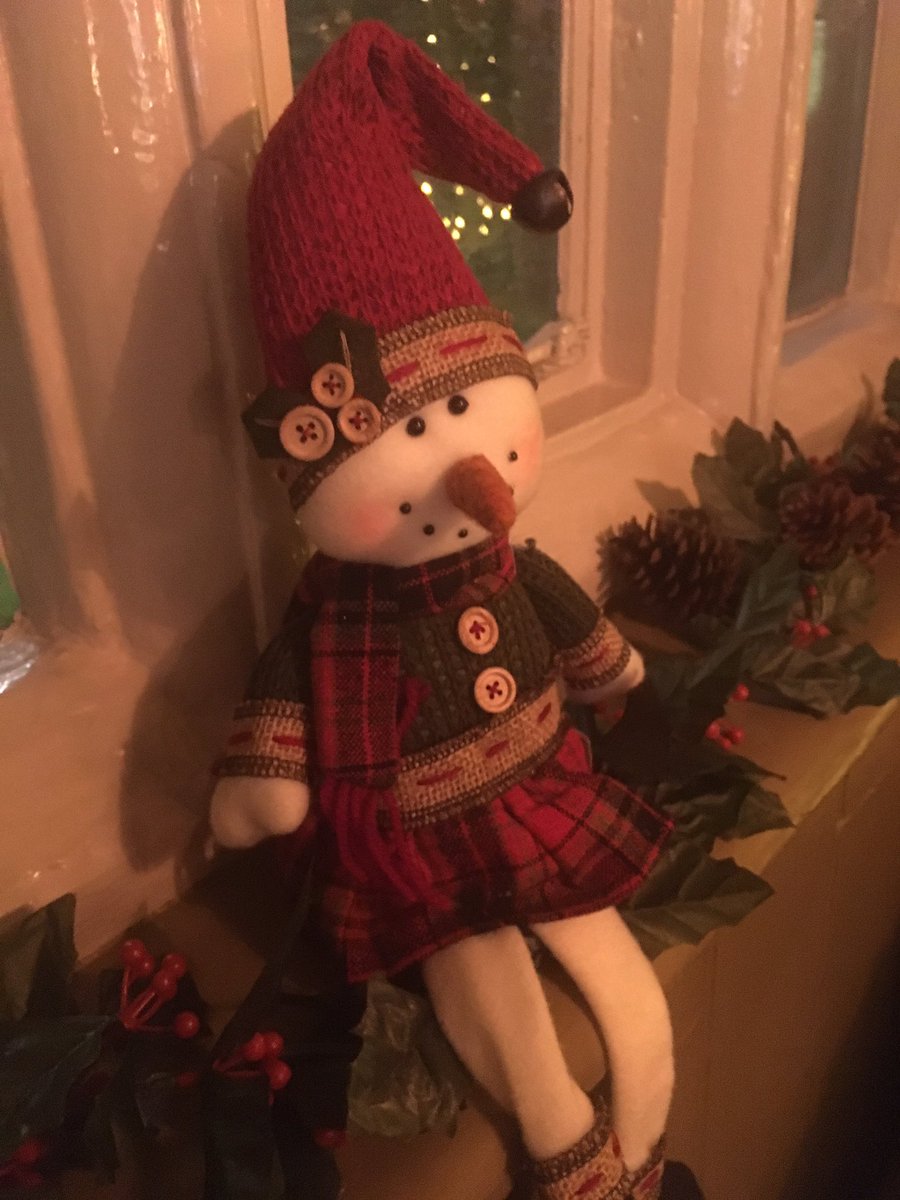 TheSwanTyth's tweet photo. It's starting to feel a lot like #Christmas #festive #cosy #countrypub #goodfood https://t.co/NEoeQP79qf