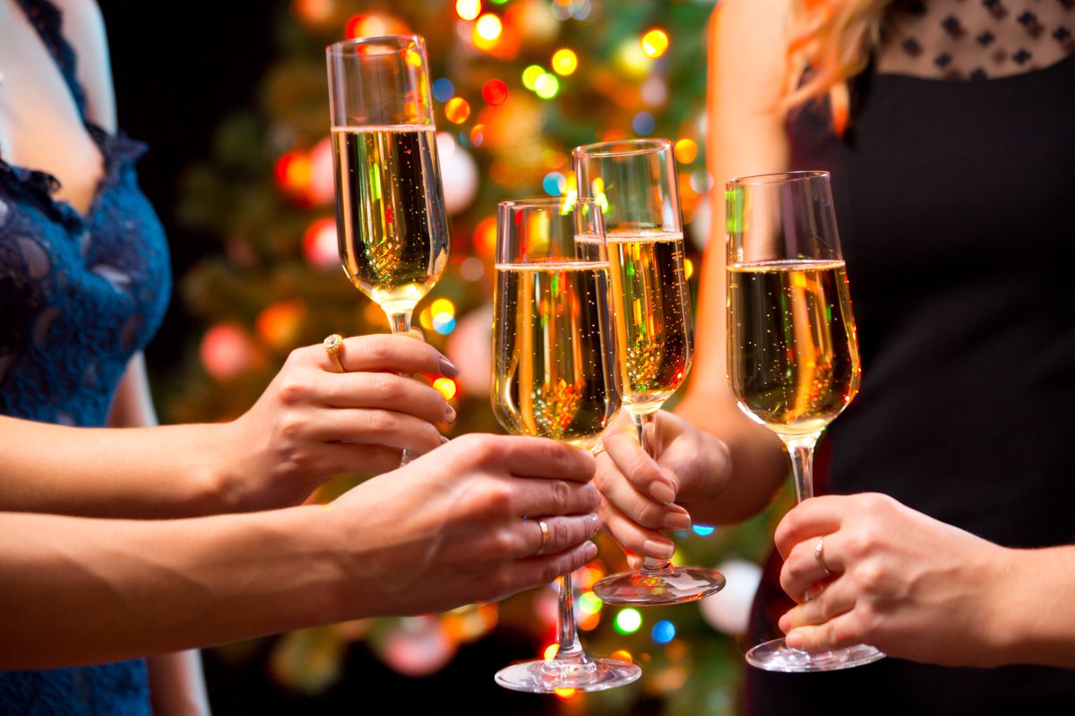AikenScopturSC's tweet photo. The holiday season means holiday parties. Unfortunately, that also means an increase in #drunkdriving accidents. Here are some tips on how you can stay safe from the #personalinjury attorneys at Aiken &amp; Scoptur:
https://t.co/c6rhIH4lxh https://t.co/whaz5i5FEi