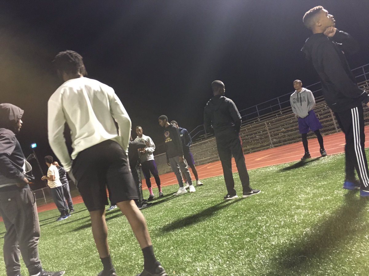 CoachMatt_Marsh's tweet photo. So it Begins #CAMDENtrack https://t.co/ypED0I8aMS