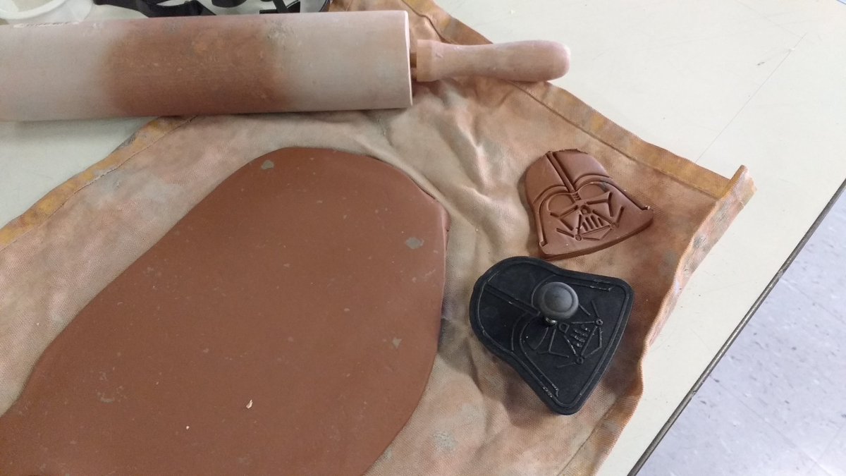 MadameFiorilli's tweet photo. Teachers learned and created clay bowls and ornaments today!  Awesome!!! @Mrs_Panycia Thanks,  Mrs. Farrell! Next up.. cookies with @wamsfoodslady  ??? https://t.co/h6dCI2AcrM