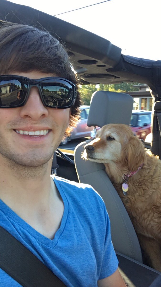 Don’t you wish your dogs could see your posts so THEY can see how much you love them!? #MyGirls #OldDogs #FTW #ForeverMyDogs #Goofy and #Ginger