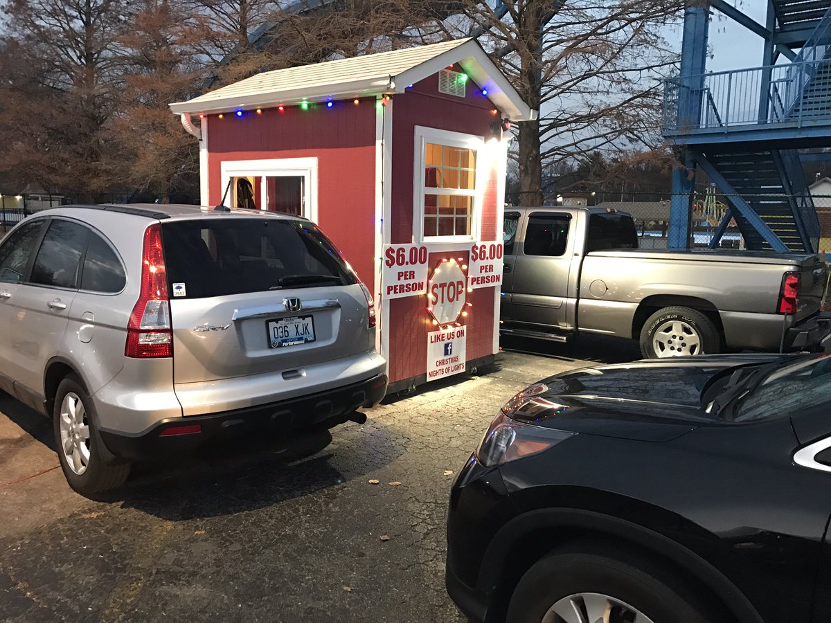 KevinWLWT's tweet photo. Join us @ #ConeyIsland for the #ChristmasNightsOfLights to help support the Ruth Lyons fund with the support of #WLWT @WLWT @RandiRicoWLWT https://t.co/7eJSsxoRqZ