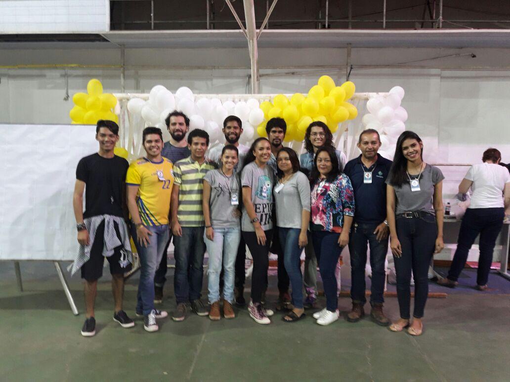 diversife's tweet image. Nossa equipe já está aqui na quadra aguardando o início do 3° dia do #BanhodeComunicao #equipeweb