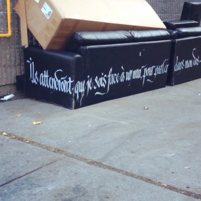PlateauCom's tweet photo. @_lorem_ipsum_  https://t.co/wJj1a9QUUI  Ils attendront que je sois face a un mur pour parler dans mon dos. #garbagebeauty #montreal #streetart #mtlrealcity #mtl #talkshit #parlékaka #straightup #since2011 #fucklesoportunistes #loveyouall # https://t.co/AMUjvJXATP