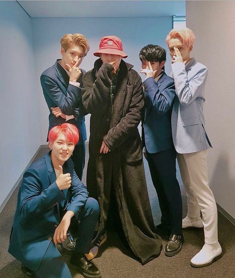 woozi_mrn's tweet photo. もぅMAMAやばすぎた…ㅠㅠ♡
ヤバイしか言えない…ㅠㅠ💕
本当におめでとうㅠㅠㅠㅠ❤️
#BestDancePerformance_SVT https://t.co/VuOpB6LfjV