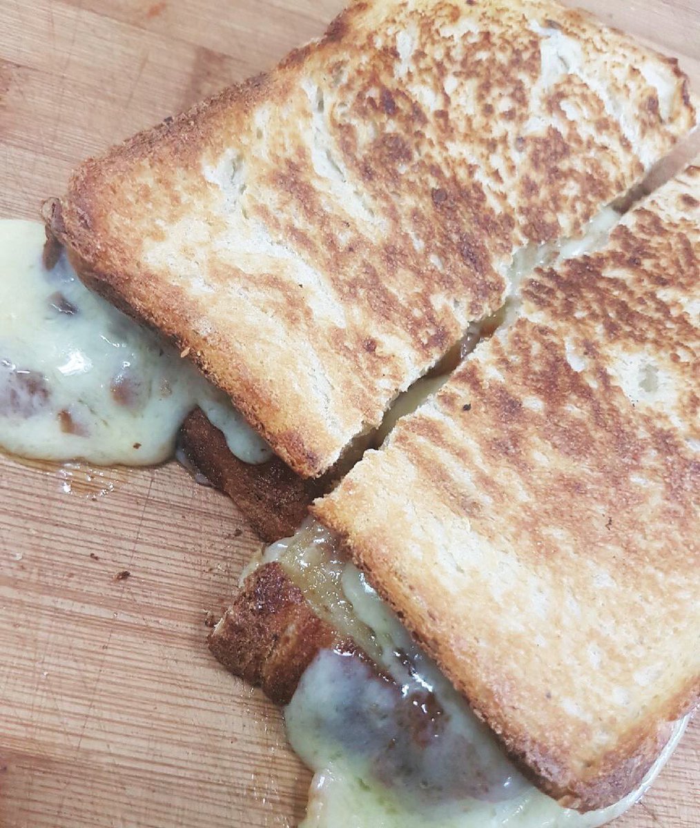 Eat at Bench Kitchen tweet media