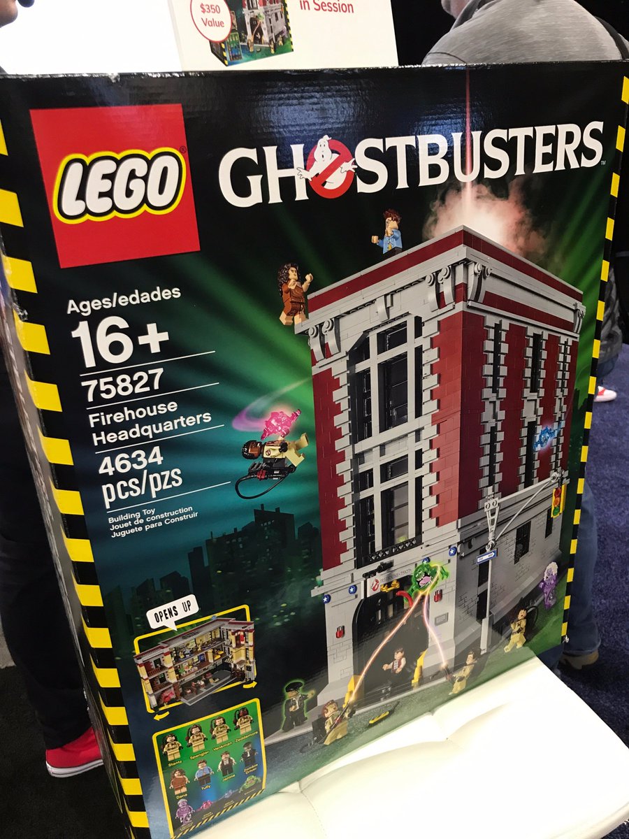 petecheslock's tweet photo. If you’re at #reinvent expo, swing by @threatstack booth or day one theater right now to win this. #securerthings https://t.co/9CTdNGIU7h