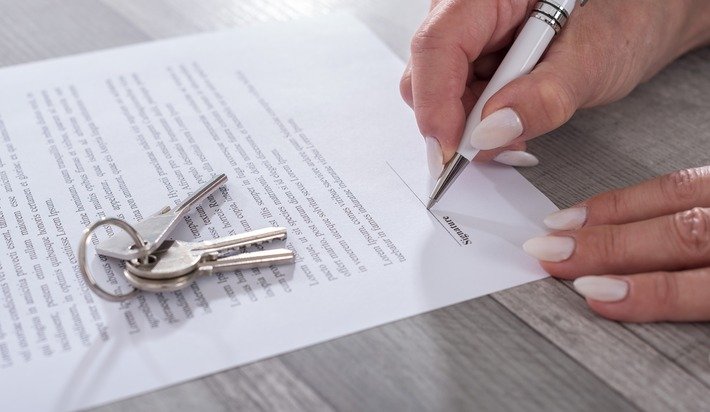 Djhill2004's tweet photo. Whether or not a mortgage is on your mind, it's important to know the basics. Get familiar with the process: https://t.co/SqiowR2Ioy https://t.co/HrqWBMsHxV