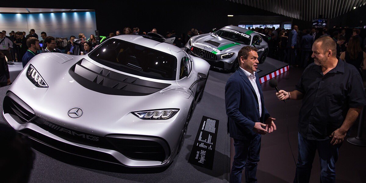 The 1000+ horsepower Mercedes-AMG Project ONE hypercar, engineered with genuine Formula 1 technology. #LAAutoShow @MercedesAMG https://t.co/WrWzKXXGiE