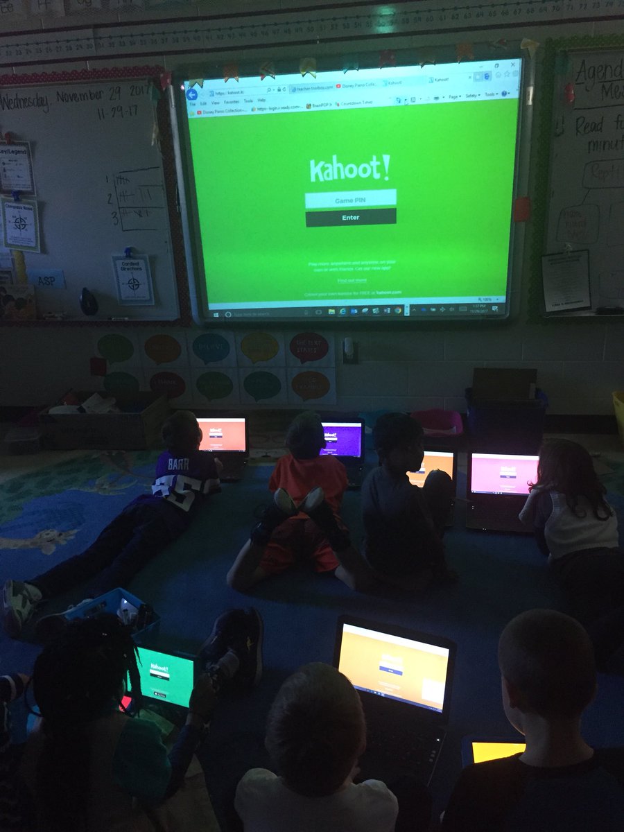 Practicing and testing our skills with identifying the main idea with @GetKahoot this afternoon! #success #getCONNECTED #funandinformative