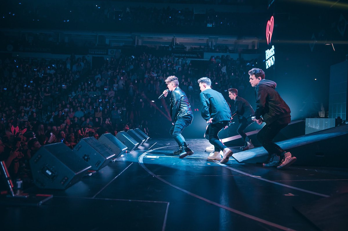 whydontwemusic's tweet photo. last night felt like a dream. thank you. https://t.co/7sjc7rZq0G