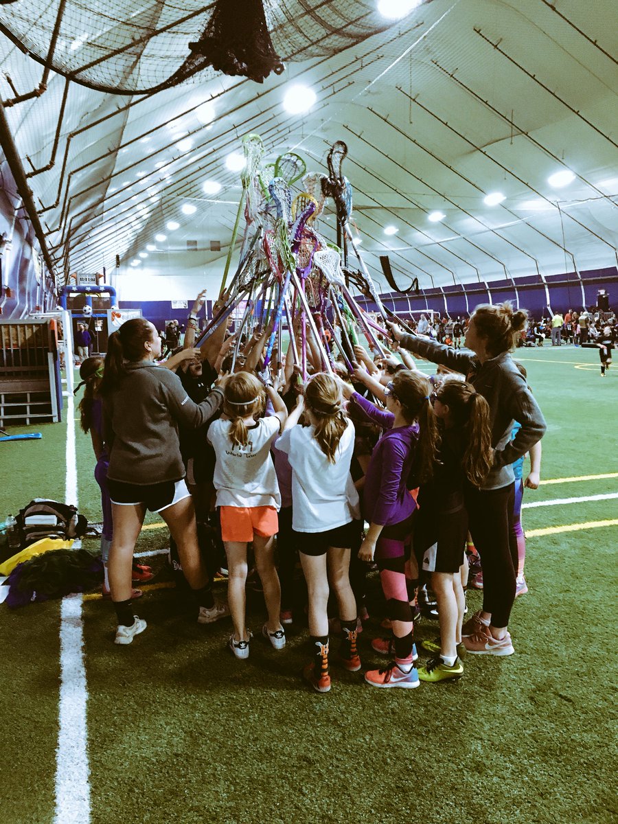 HopkintonGLAX's tweet photo. Youth clinic night 1 in the books! Awesome group of little laxers! Focused on ground balls #getlow #buttsdown https://t.co/t22q91M1Xg