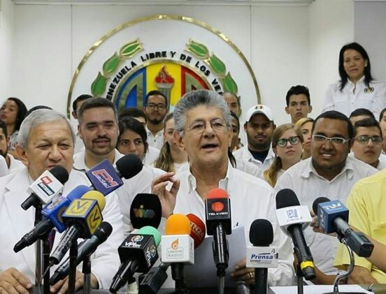 ADemocratica's tweet photo. Con sensatez y firmeza, mañana #30Nov daremos al país la ruta democrática que seguiremos para el cambio de Vzla #ADelantePorVenezuela https://t.co/6FR86OOLuU
