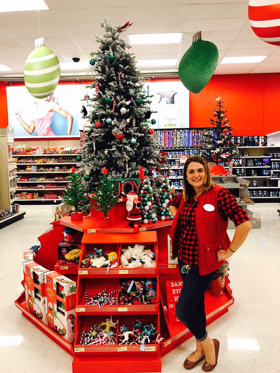 Nothing like checking off the bucketlist meeting <a href="/JannaAPotts/">Janna Potts</a> - the day you decide to dress like a #LumberJack. #BringingScrappyBack ❤️💁🏼🌲