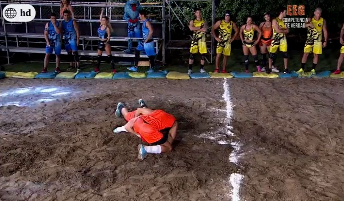 estoesguerra_tv's tweet photo. #GuerrerosEnSentencia ¡La competencia de lucha extrema ya empezó! Fabio y Krayg se enfrentan en 📢 DIRECCIONES OPUESTAS 📢 ¿Qué equipo se llevará este viernes 5 puntos para LA GRAN FINAL? 🏆🤔

MÍRALO GRATIS (Perú) EN @AmericaTVGO  ► https://t.co/zCUbvsDG9S https://t.co/DHS9A7D8Mp