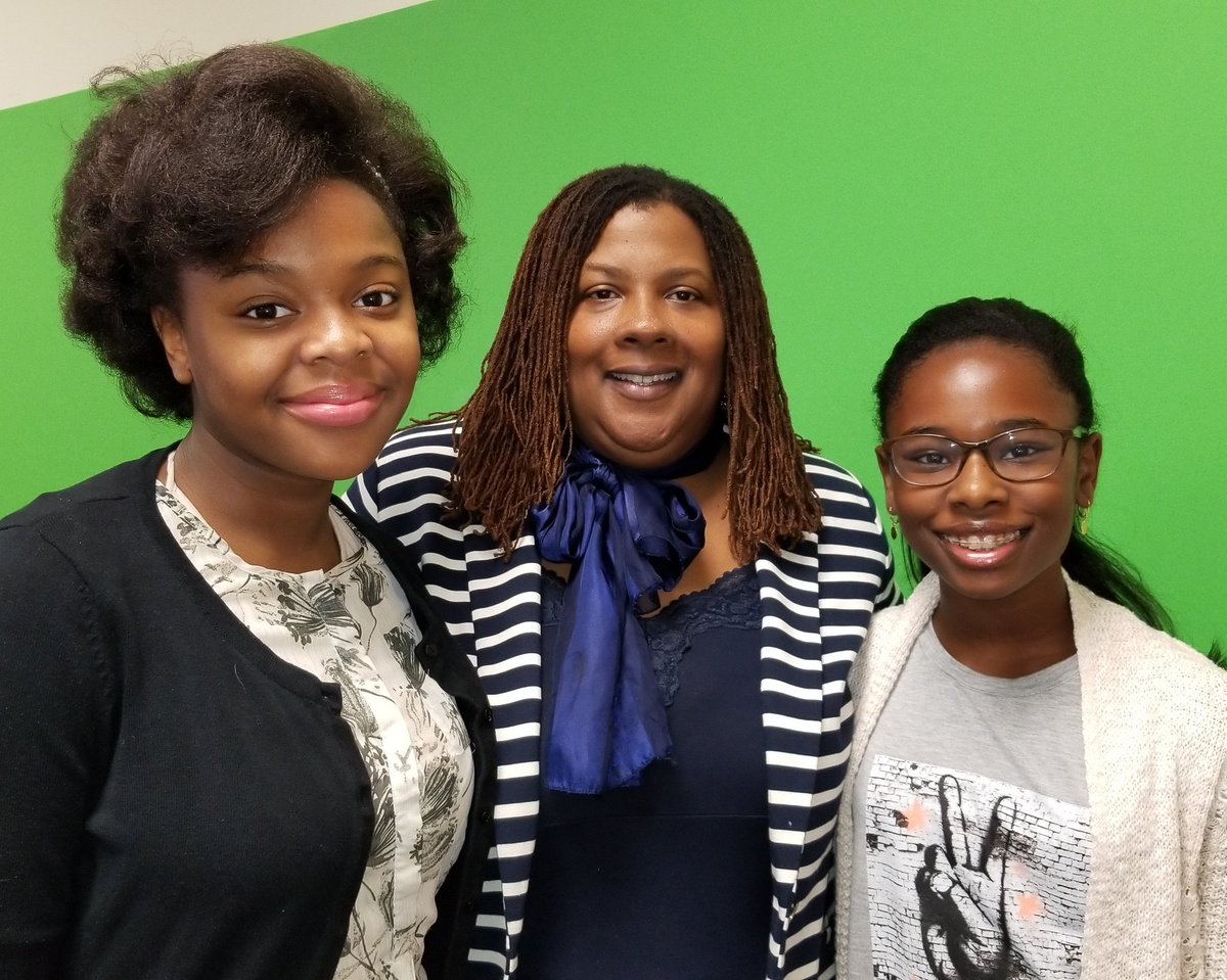 CMS_RidgeRoadMS's tweet photo. Congrats to our MLK Writing Contest winners.. Madison Butler, 6th grade and Jessica Johnson, 7th grade. Jessica will represent Ridge at the district level. #FlyHigh @CharMeckSchools @lmdavis5NC @NLCCMS https://t.co/oQDyzqj9Gm