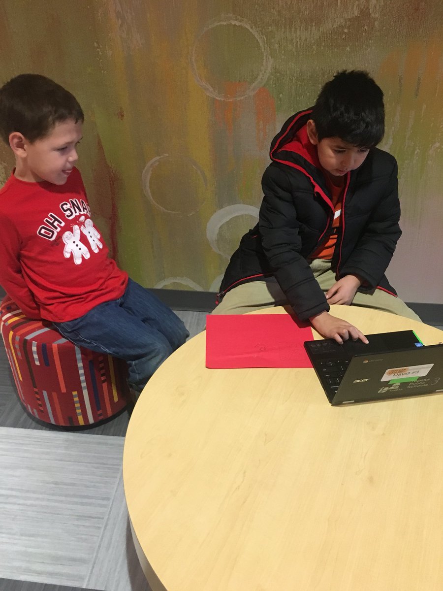 MissEteach3's tweet photo. Helping @kinderjagz with their PBL project! Let’s design a rock garden! #WeAreTPS #jardine17 #projectbasedlearning https://t.co/unrpOL5UvI