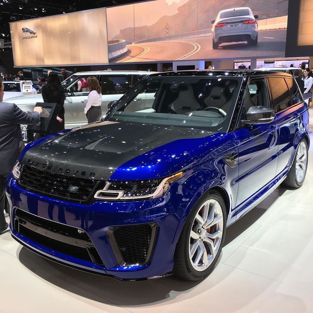garage_monkey's tweet photo. #landrover #rangerover SVR #automobilityla https://t.co/Vj0D5myApd https://t.co/zst6fQLcrw