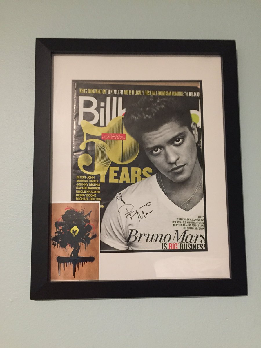 AshleyBoehs's tweet photo. @BrunoMars when are you coming to Oklahoma again!?! Btw your on my wall! 😍 https://t.co/S9TgF1sX9W