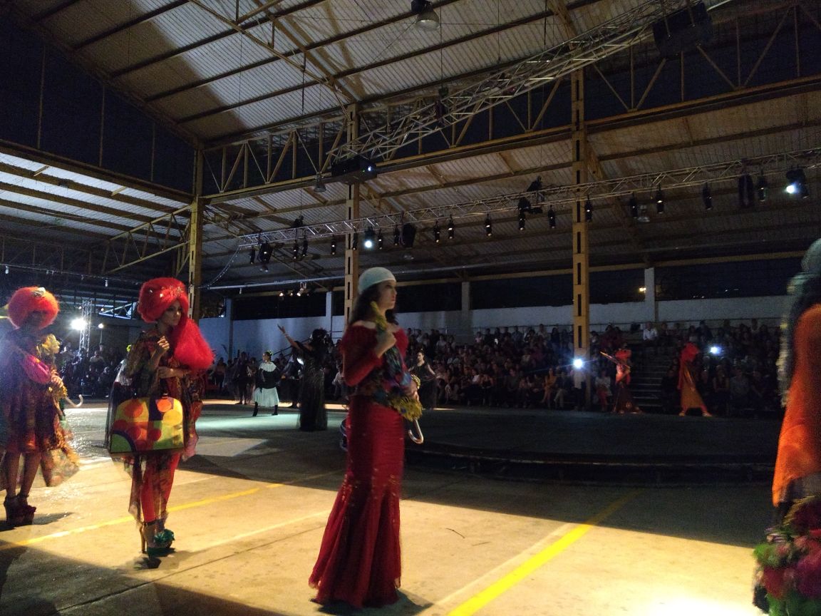 DORISPIZARROM1's tweet photo. #29Nov2017 La Dra Doris Nohemi Pizarro M #SecDesarrSocialYPartic de la @GobValle "Hace Presencia en la pasarela de inclusiรณn #CaliValle" https://t.co/p5UsWzND2w