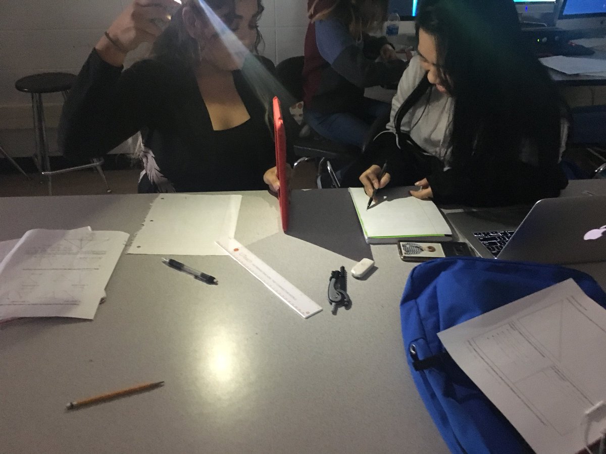 7_Eight_9's tweet photo. Students exploring shadows to make predictions for our current problem! https://t.co/8c0omIwHs3