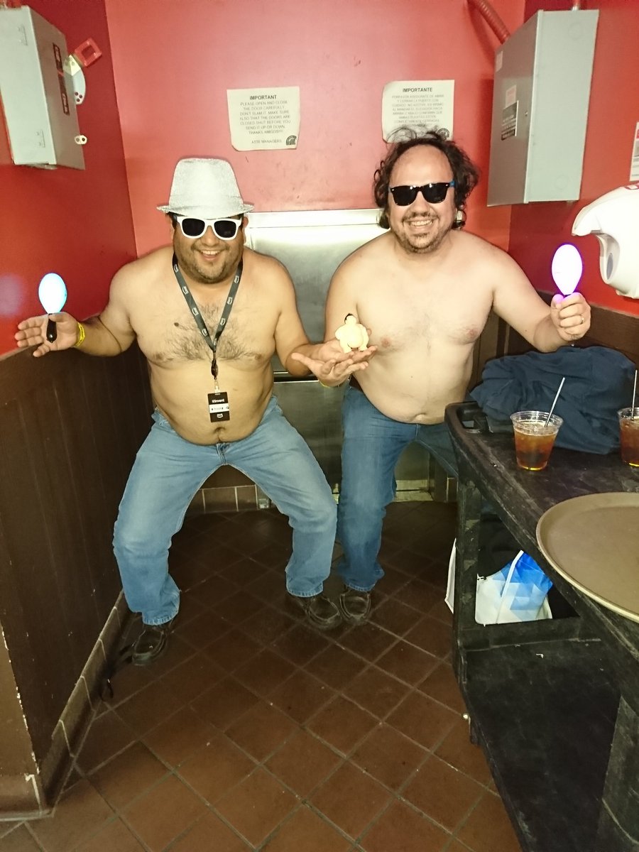 gtd_luna's tweet photo. #reinvent #sumoslots #TFC #thermofisher #yolo https://t.co/5HUkbNyAQE