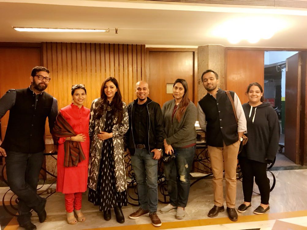 YasminKidwai's tweet photo. One with the team last night at the screening of @Noproblemdocu @indiahabitat with @cmsvatavaran @WomenGirlsLead @kidfazal @nainasrivastav6 #16DaysofActivism #shegotthis #filmsforimpact https://t.co/1Dxvr9qGXV