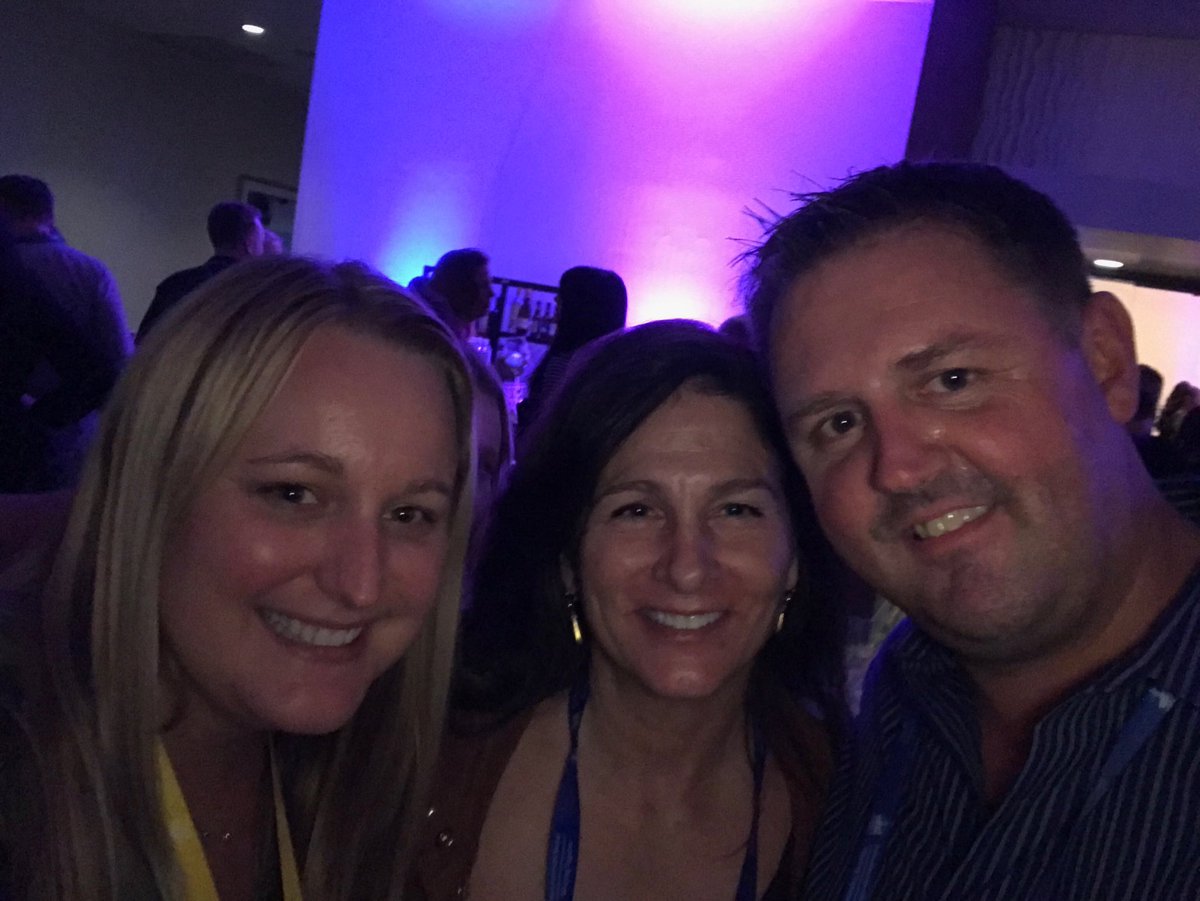 derekbrinkman's tweet photo. Hanging with Axie. #HPN17 #Attheomni https://t.co/kbQBQICm12
