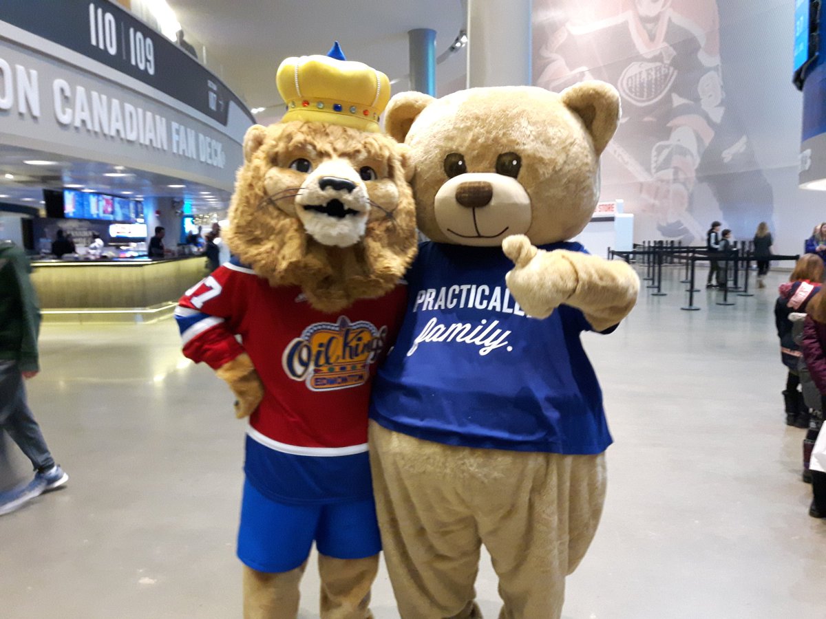 AMAcommunity's tweet photo. Teddy's at the @EdmOilKings game! Come on by for a bear hug outside section 112, try the photobooth, and find out how you could win a trip to Whistler for 8 people!
#oilkings #practicallyfamily https://t.co/HKLtBG7d5P