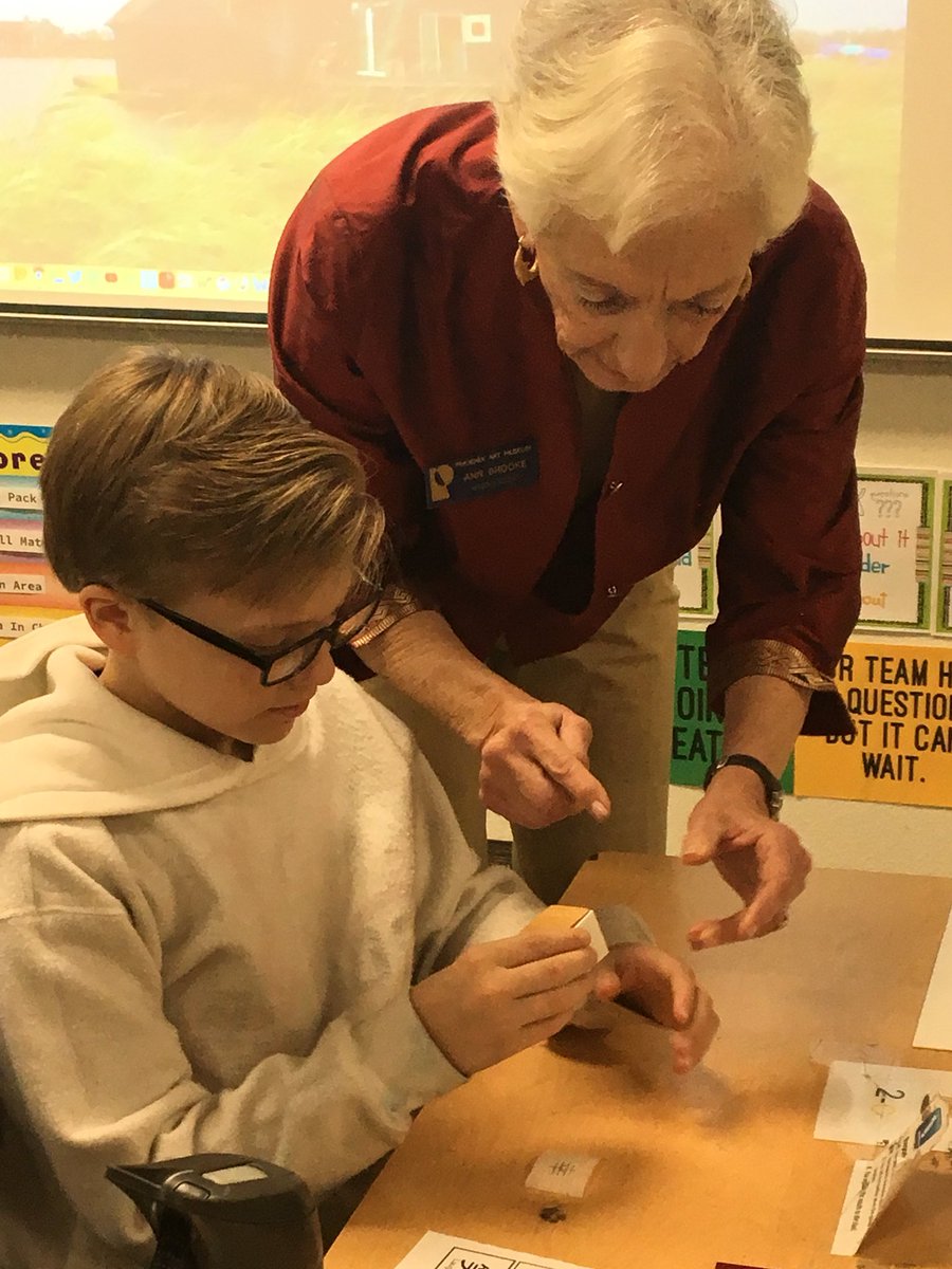 emillergifted's tweet photo. #LairdSchool PACE Ss Thank @phxart and their amazing volunteer docents #LairdSchool @TempeElementary https://t.co/632xF83Yye