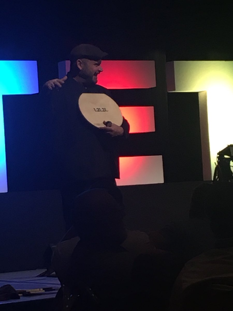 juliedavisEDU's tweet photo. Learn to love to learn #L2L2L @kevinhoneycutt #TETC2017 https://t.co/JZnWhQ90Ei