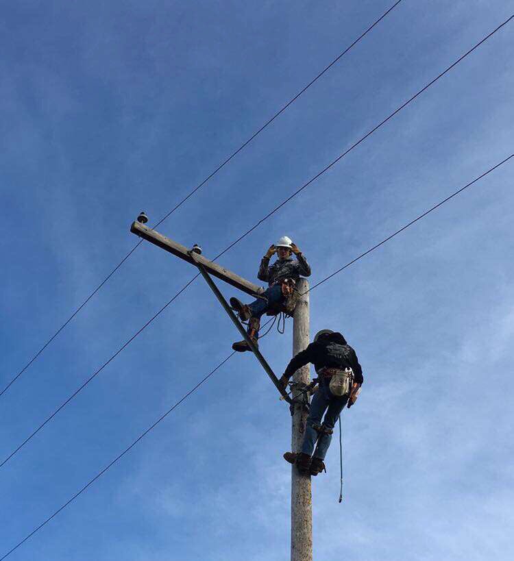 RustyGreenich's tweet photo. Don’t worry about the fall, the fall isn’t what kills ya it’s the sudden stop🤞🏽💪🏽 #highclasslinetrash🇺🇸 https://t.co/THL53oRGic