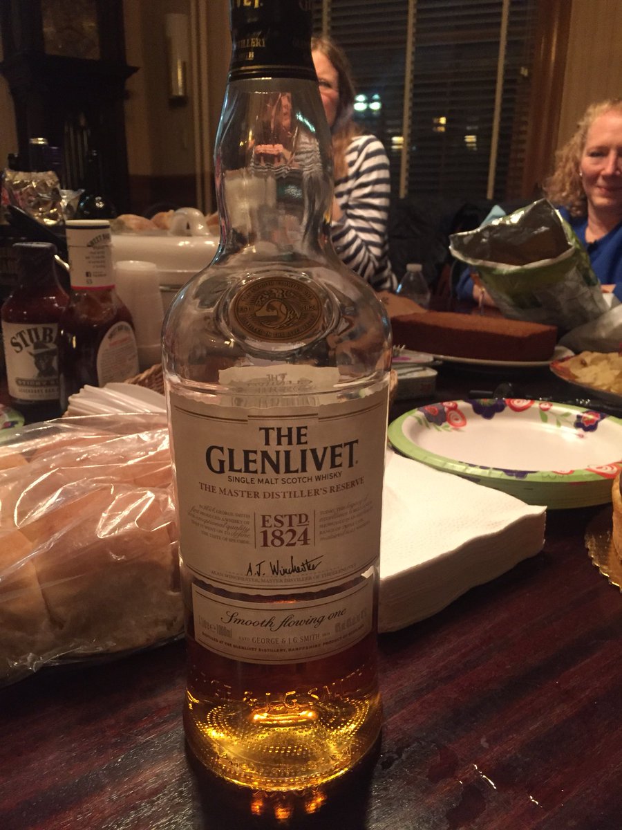 Coach_JaySmith's tweet photo. @TheGlenlivet was the perfect accompaniment this evening. Thanks #ChrisC https://t.co/CzDRfz2qfa