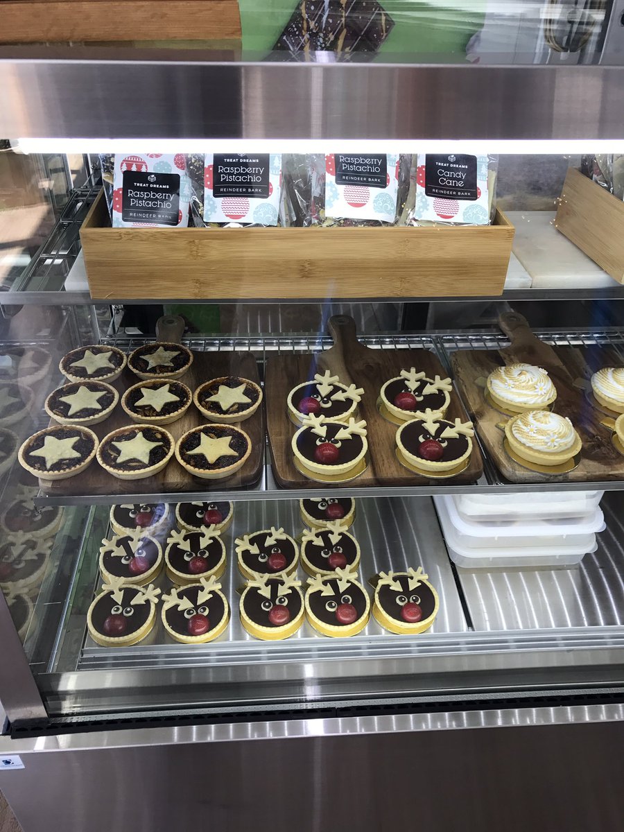 kirby_struzka's tweet image. Come visit @cloudststore @TreatDreamsAu in Circular Quay for some delicious vegan friendly, dairy free treats!