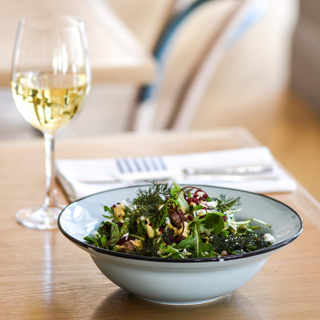 LuzerneGlobal's tweet image. Here's another look at Tin Tin before it makes its rounds at major trade shows in 2018. To see Tin Tin in its full glory, head on down to Ambiente in Frankfurt where Luzerne will feature a dazzling array of collections. Image: Trenton International #luzerne #luzerneglobal