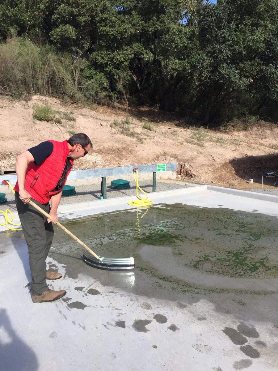 HighspeedGroup's tweet photo. Head Superintendent Sean getting to grips with the system #ClearWaterWashPadUSA #ClearWaterWashPad #ThereIsAClearWaterNearYou @AcumenWaste @EwingIrrigation https://t.co/TaAGS14VXC