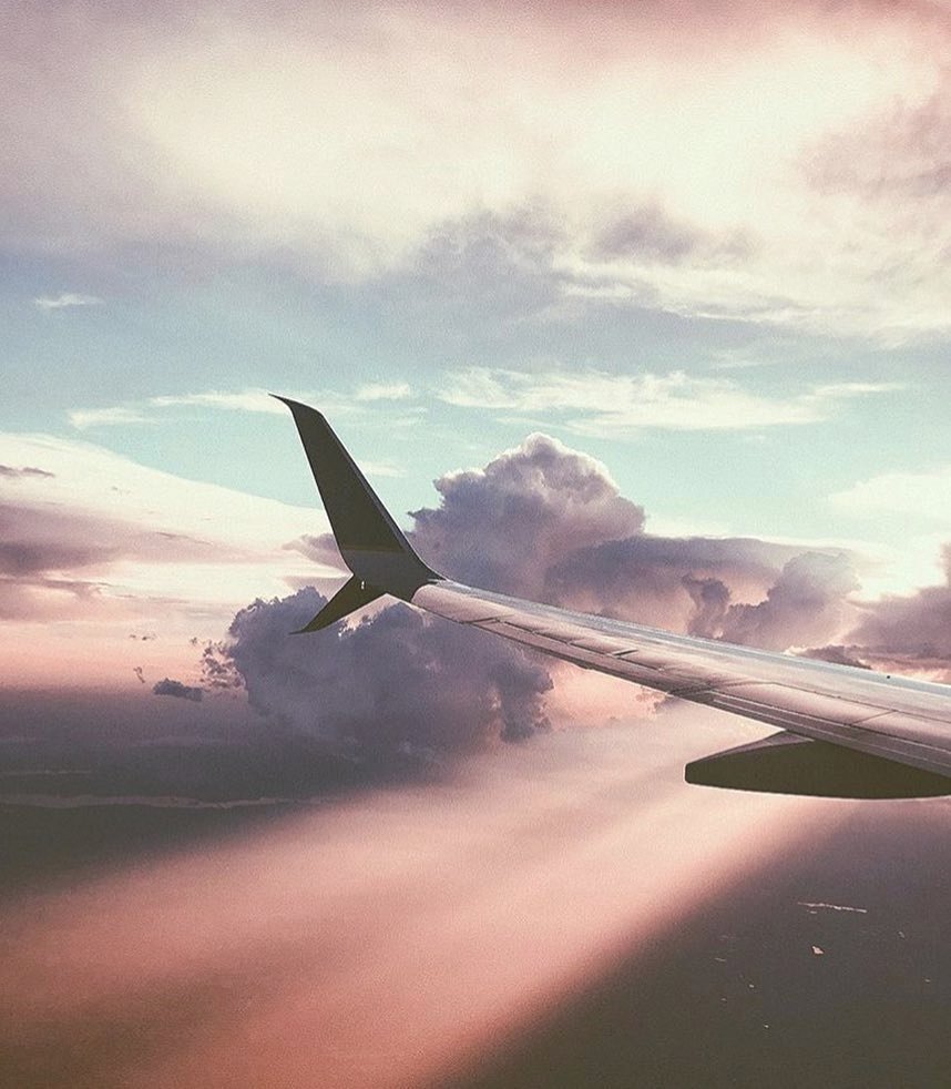 Let’s fly away ✈️ Photo by #WHIHeart #travel #plane •