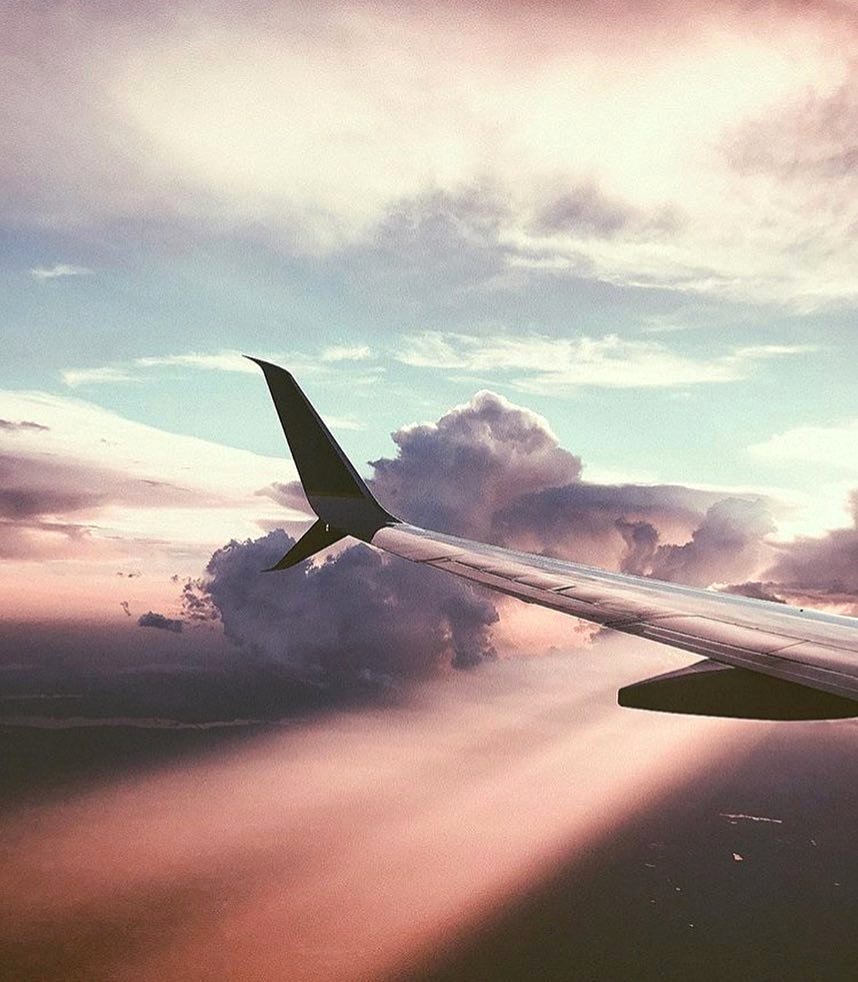 nikkihammel86's tweet photo. Let’s fly away ✈️ Photo by #WHIHeart #travel #plane • https://t.co/IHJHV7Cx7m