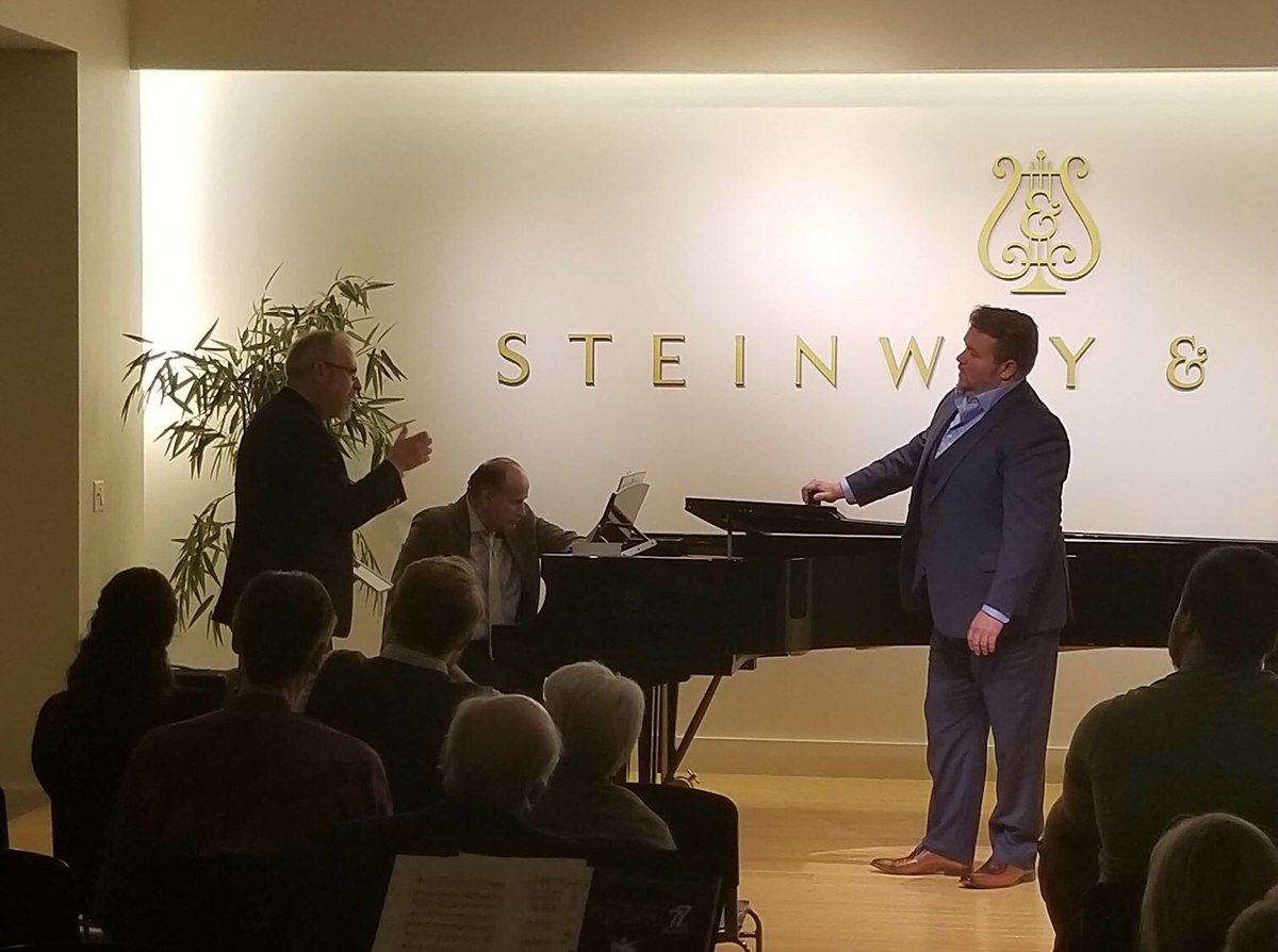 FGOpera's tweet photo. Masterclass with Conductor Andrew Bisantz and Studio Artist @Ben_Werley . #FGOpera #FGOStudio #FGOLife https://t.co/LNaI6ilOB5