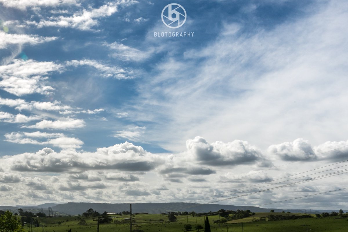blotography's tweet photo. Serenity ☁ #blotography #thegoodlife #beautifulworld #serenity #roadtrip #cupittswinery #freshair #winery #Australia #nature #worldtraveller #landscapephotography #travelphotography #roamingon #canonaustralia https://t.co/wfJvp2IWtG