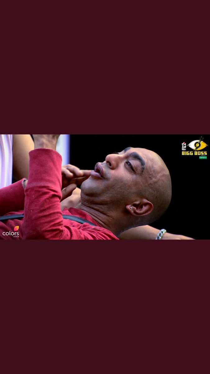 Ramjeekumar18's tweet photo. Kudos to you A- cash....#Greattask finished by you...You deserve the show more and win. #BiggBoss11 #BB11 https://t.co/flLH4riQRf
