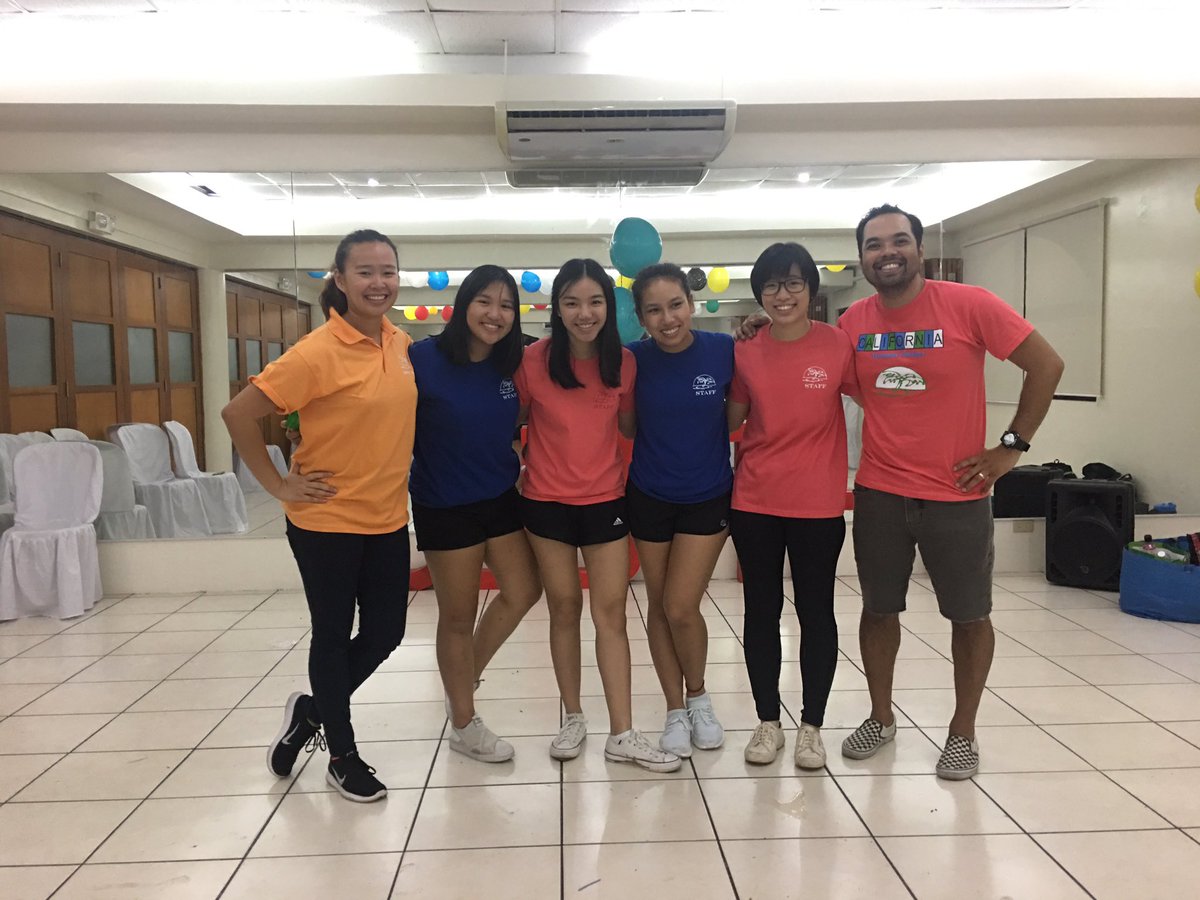 CAsummercampsPH's tweet photo. Extremely fun ICA Class Christmas Party yesterday with JUDITH! :) https://t.co/e0tesLtDJz