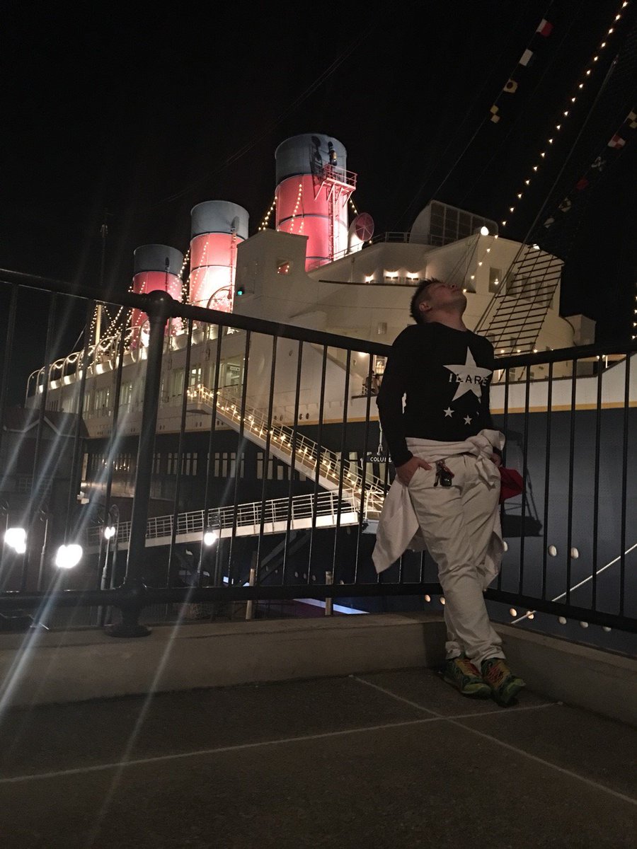 kuma_444's tweet photo. #大猫さん
#ILARE
#イラーレ
#なりきれてないPart2
#ディズニー
#ディズニーシー
#撮り方上手 https://t.co/chuS5VkqcF
